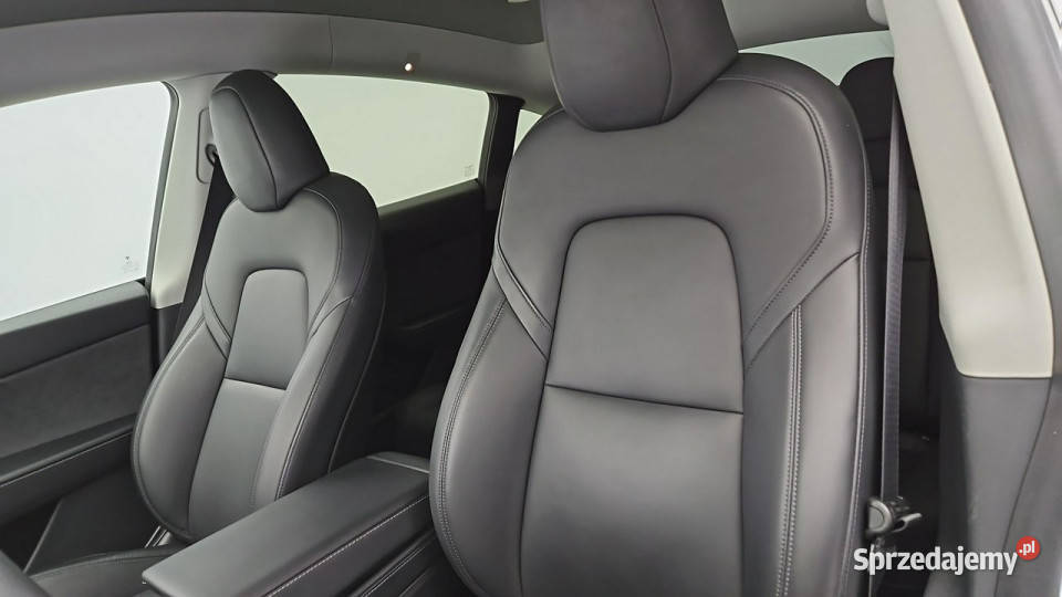 Tesla Y Long Range RWD Z Polskiego Salonu Warszawa