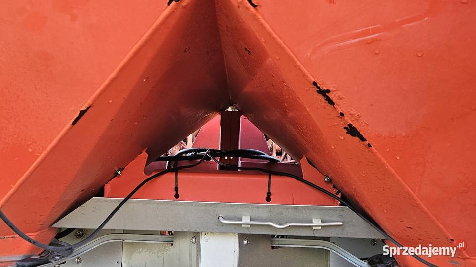 Rozsiewacz Rauch Axis 301 telimat siew graniczny Dzierzbin
