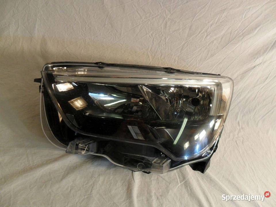 Reflektor Przód strona prawa Opel Combo E Nowy Tomyśl