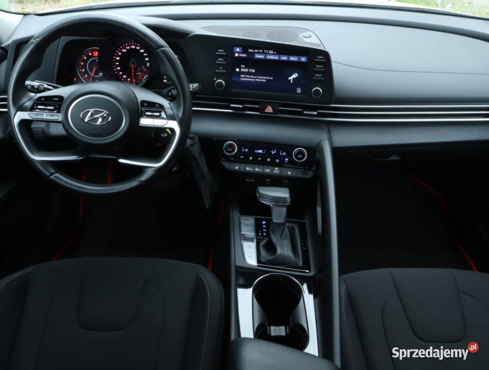 Hyundai Elantra 16 MPI benzyna Piaseczno sprzedam