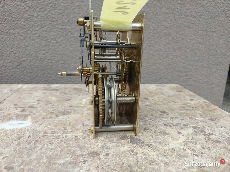 768 Mechanizm łańcuchowy zegara ściennego Tczew