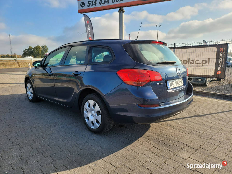 Opel Astra J 20092019 niebieski