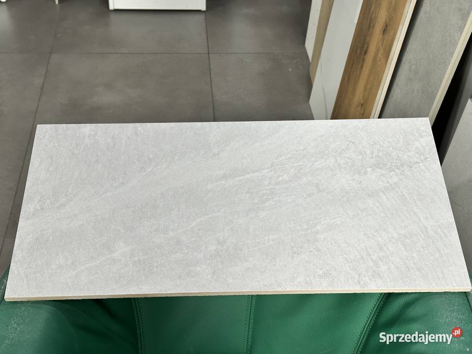 Płytka gres G302 WHITE NERTHUS 29x593 grubość 10 Opoczno