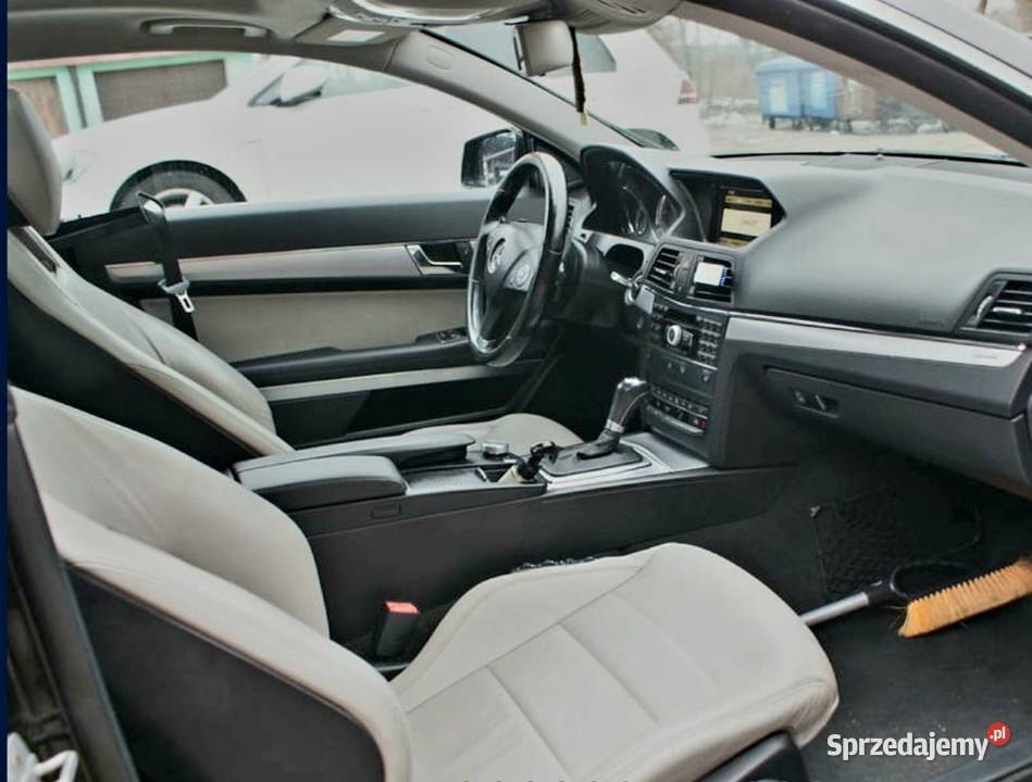 Mercedes E350 Coupe AMG panorama Harman Zamiana światła przeciwmgielne podlaskie Wasilków