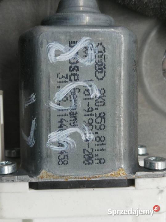 MECHANIZM SZYBY LEWY TYŁ 3T5839401A Skoda Superb