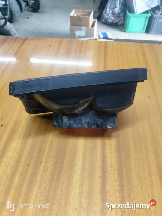 Tylna lampa Fiat 126p osobowe Oświetlenie