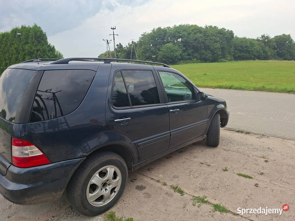 Mercedes Benz ML W 163 Rok produkcji 2003 Pelplin