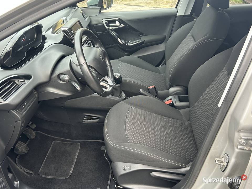 Peugeot 208navigrzane fotele16hdi świętokrzyskie Jędrzejów