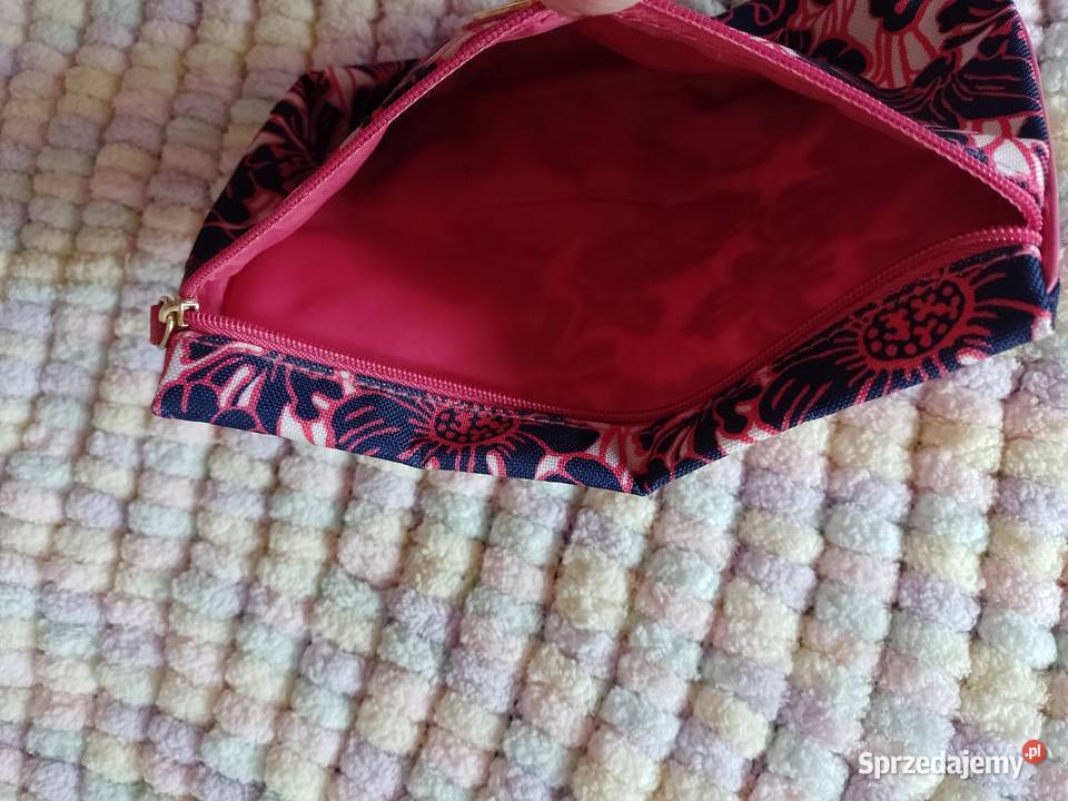 Estee Lauder Ekskluzywna różowa kosmetyczka Kraków