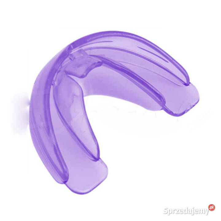 Nakładka ortodontyczna na zęby Aparat Zęby