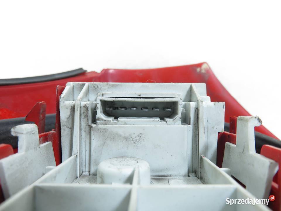 LAMPA PRAWA TYLNA AUDI A3 8L małopolskie