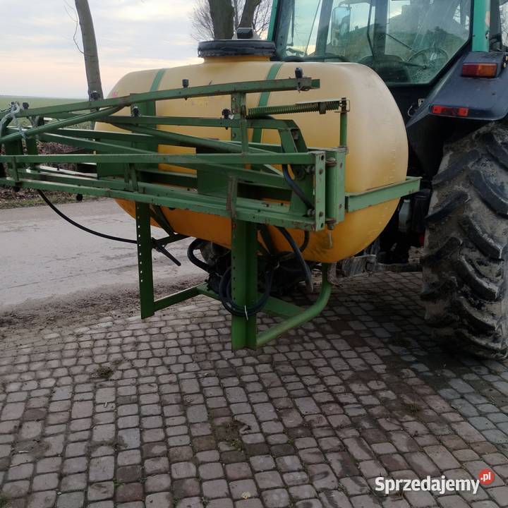 Opryskiwacz polowy amazone 700lit