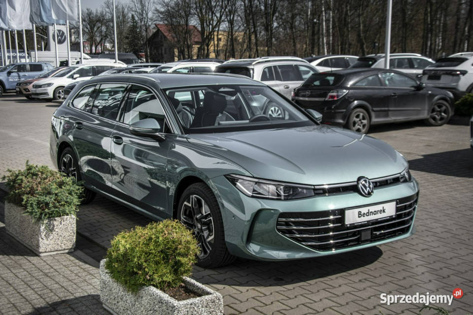 Volkswagen Passat Elegance 15 TSI 150 DSG DEMO asystent pasa ruchu Łódź