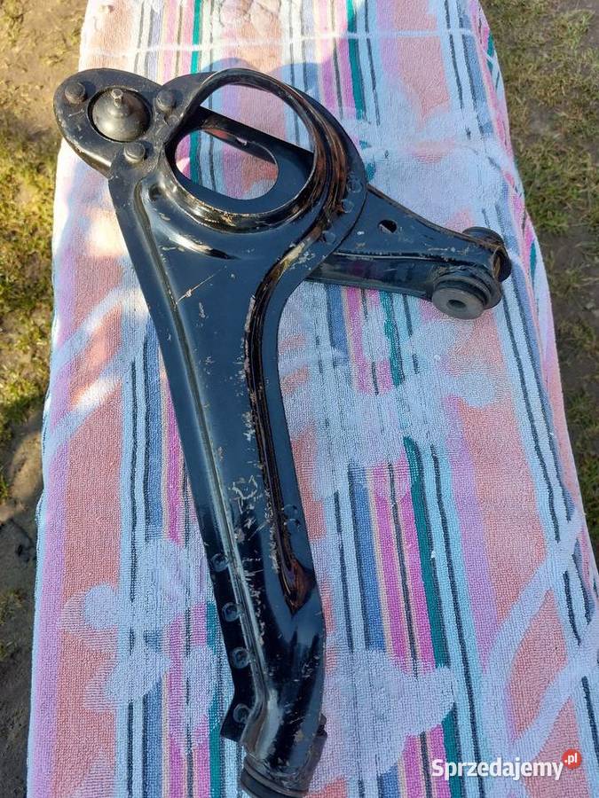 Wahacz lewy górny fiat 125p nowy