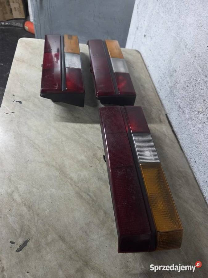 Lampy tył Golf 1 osobowe