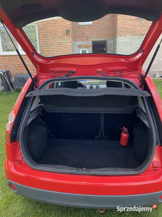 Ford fiesta 2006 czerwony drugi wlaściciel Zgierz