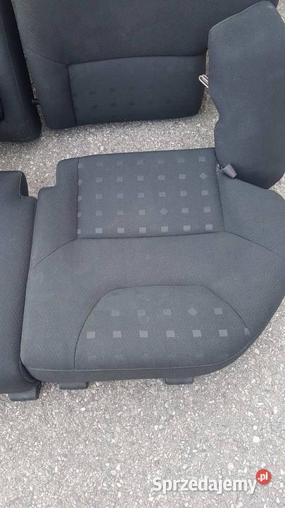 Tylna kanapa komplet Volvo V 70 2005 Rok produkcji 2005 Kozienice