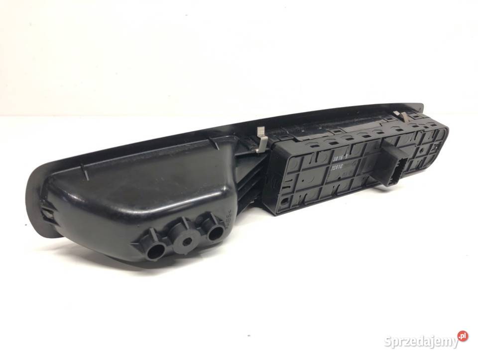 PRZEŁĄCZNIK SZYB RENAULT MEGANE III Kombi