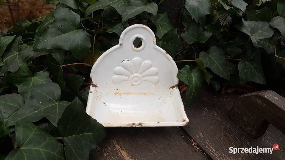 Stara emaliowana metalową mydelniczka Myszków