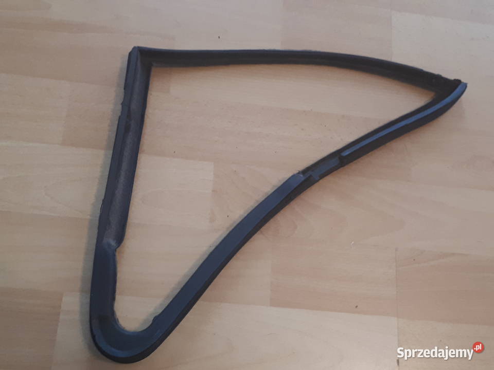 Fiat 126p uszczelka szyby trójkątnej Gliwice