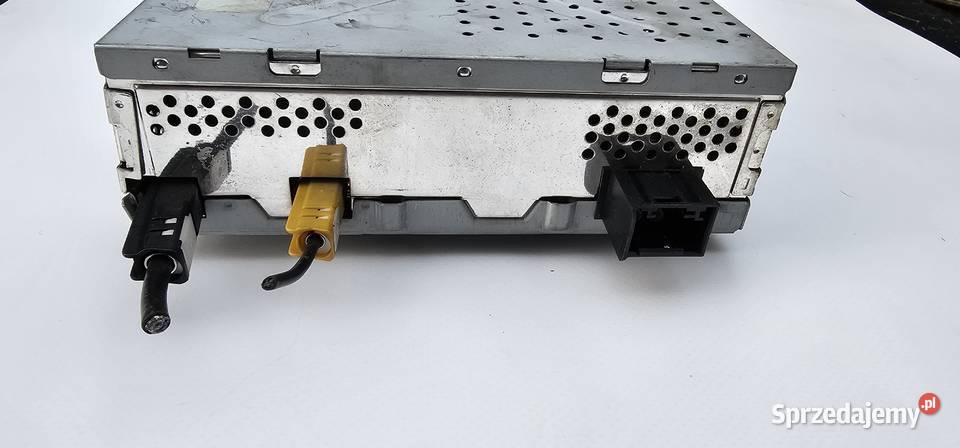 MERCEDES W211 WZMACNIACZ BECKER A 2118205989 Rok produkcji 2002