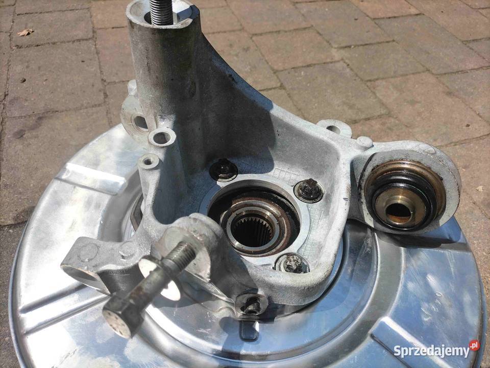 Zwrotnica prawa tylna BMW E63 E64 E65 E66 Stan Poręba