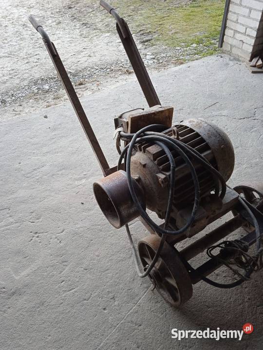 Śrutownik na kamienie z silnikiem 11kw