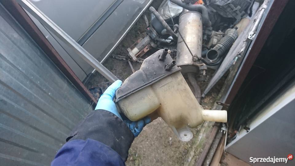Ford Mondeo 2001 18 zbiorniczek wyrównawczy sprzedam