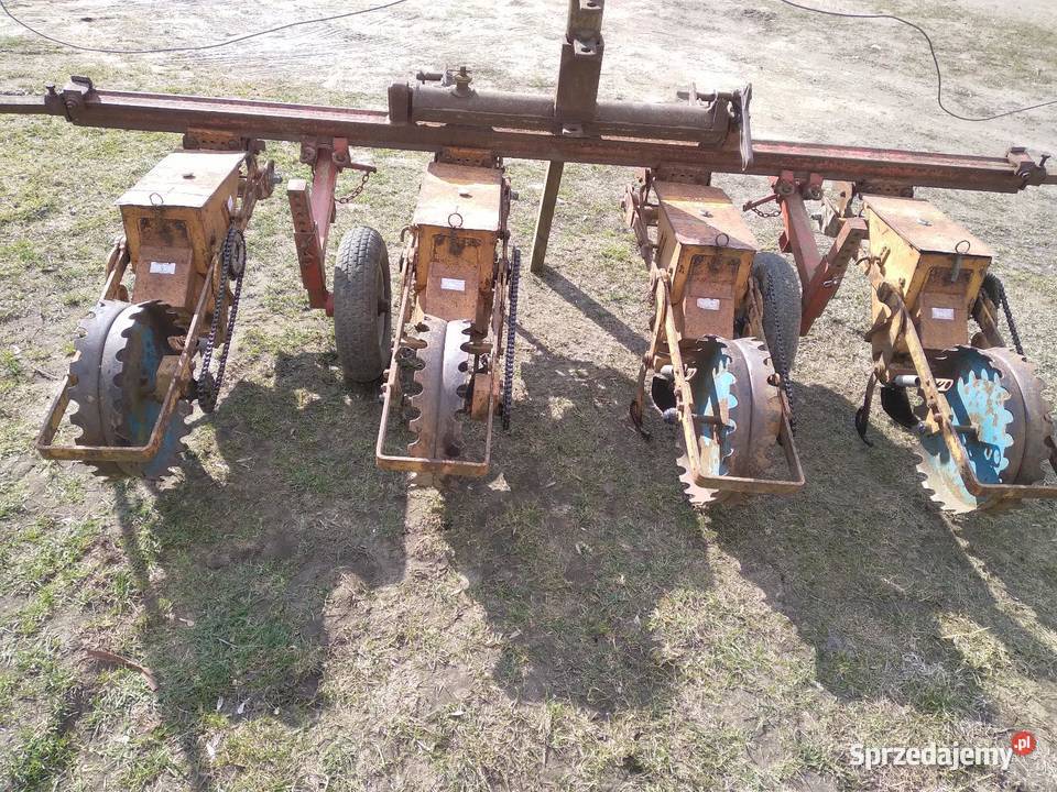 Siewnik do kukurydzy 4 rzędowy mechaniczny Poznań