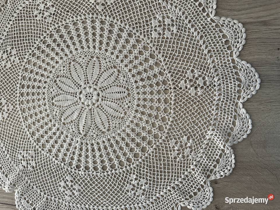 Serweta szydełko śr 60 biała Łódź