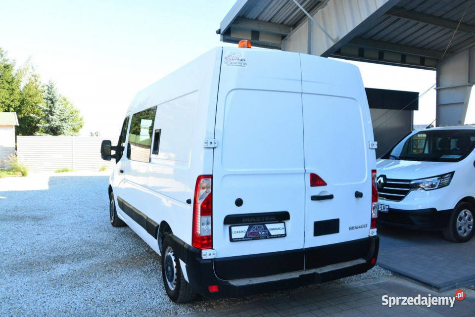 Renault Master średniak 7 osobowy brygadówka wielofunkcyjna kierownica Warszawa