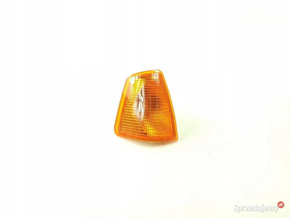 KIERUNKOWSKAZ PRAWY PRZÓD VOLVO 440 460 19881993 osobowe Kierunkowskazy