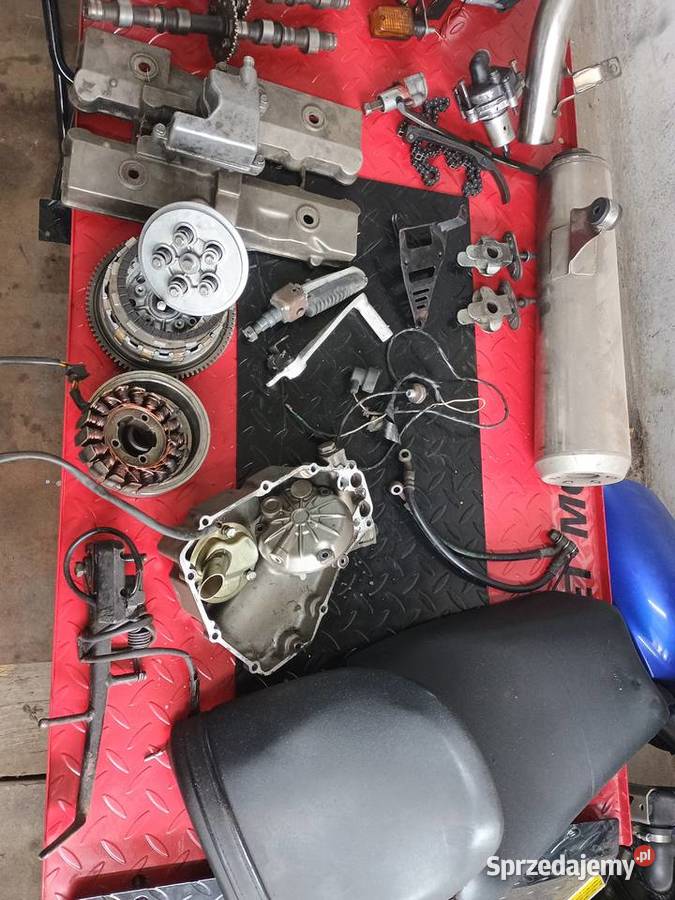 Suzuki GSF 400 bandit części silnik osprzęt Kraków