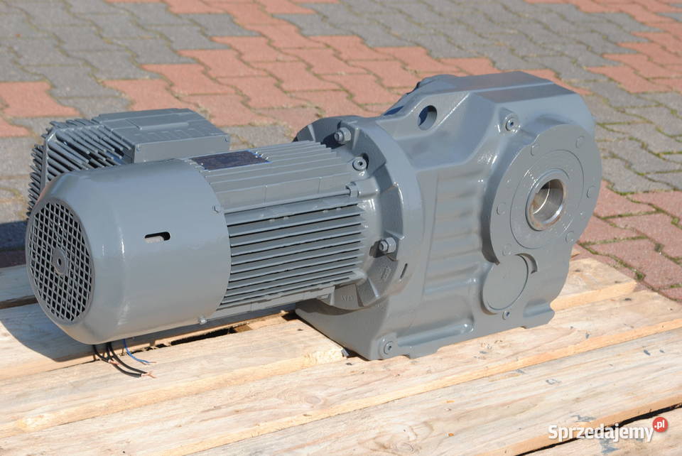 Motoreduktor kątowy 063kw 2211obr FALOWNIK Sew z Kargowa