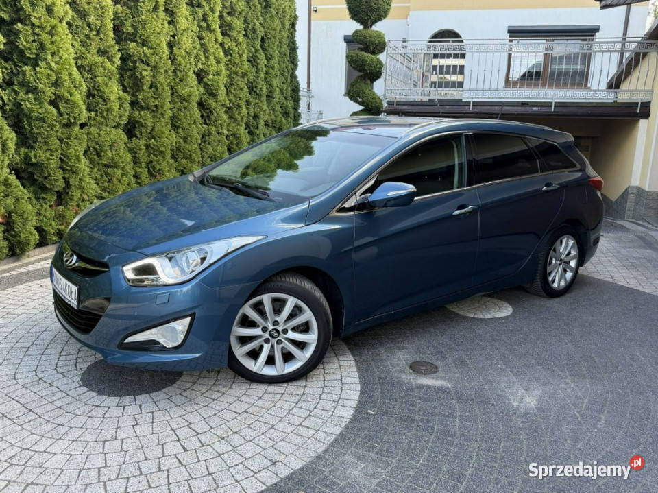 Hyundai i40 Serwis Kamera cofania Navi 136 lakier metallic Płońsk