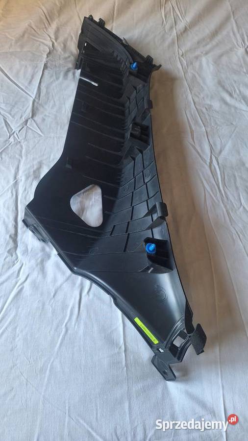 Hyundai i30 bok tylnej kanapy osobowe Listwy i nakładki Motoryzacja Lublin