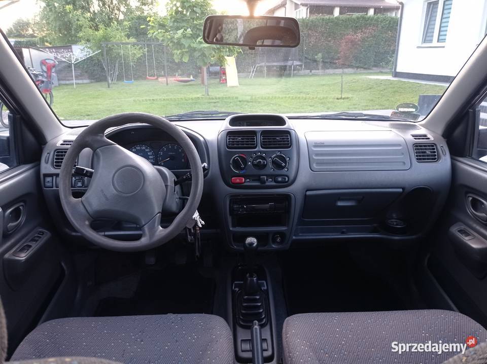 Suzuki ignis 13 benzyna 2001 Cmolas