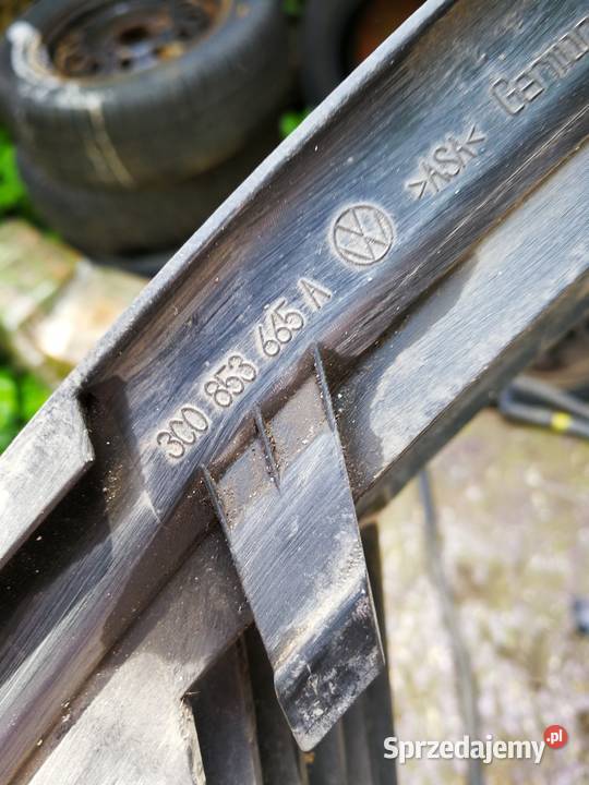 kratka zderzaka Lewa VW Passat b6 3C0 853 665 A osobowe pomorskie Chojnice sprzedam