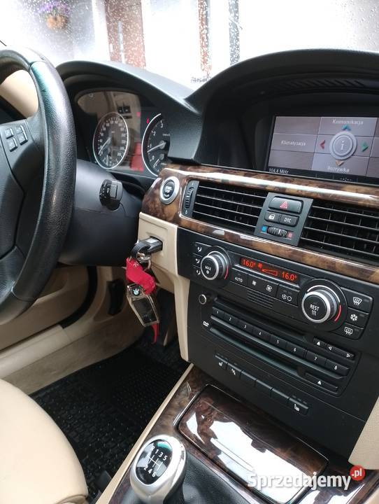 Sprzedam BMW 325Ibogate wyposażenie Otwock