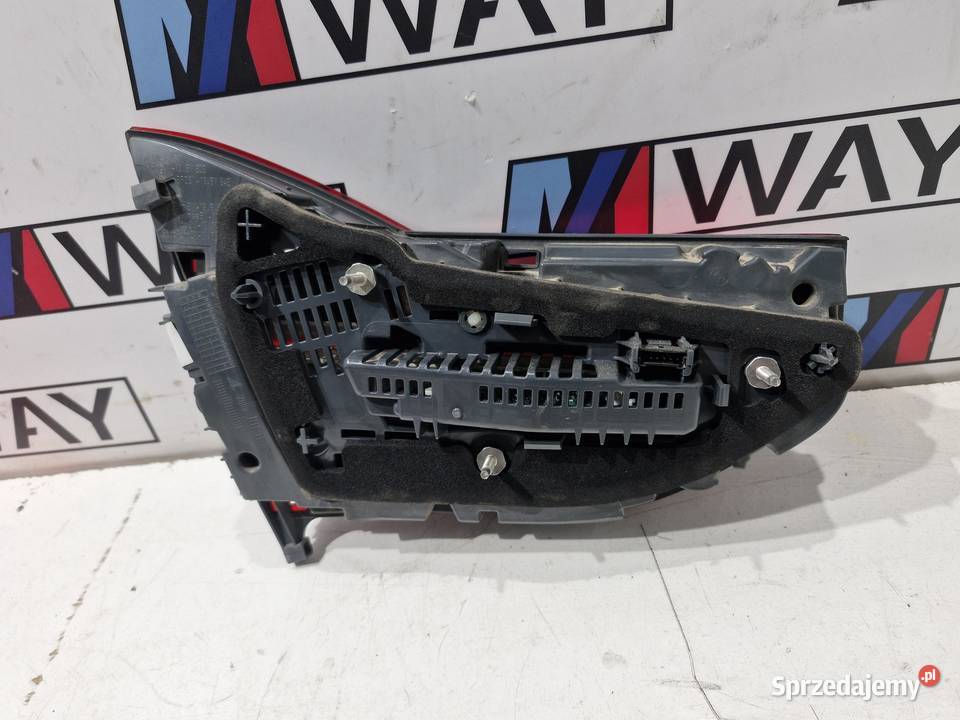 BMW G11 G12 LAMPY TYŁ TYLNIE KOMPLET 7342963 osobowe