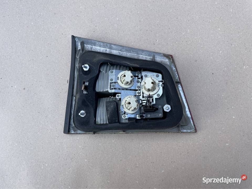 13184025 lampa tył tylna prawa karoseria Opel Szczecin