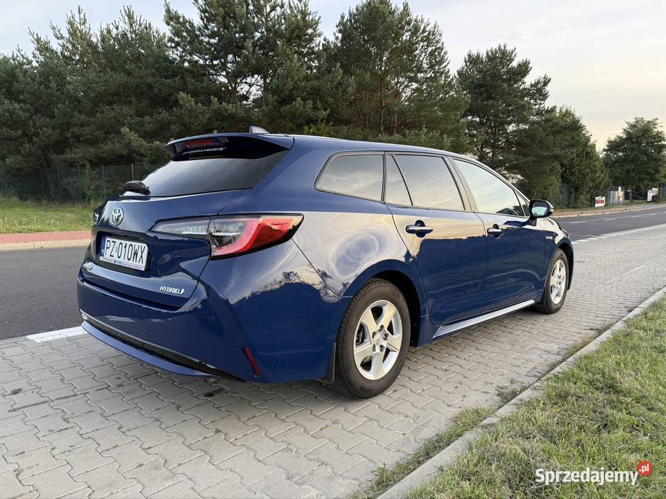 Toyota Corolla TS e21 18 Hybryda 1800cm3 Suchy Las