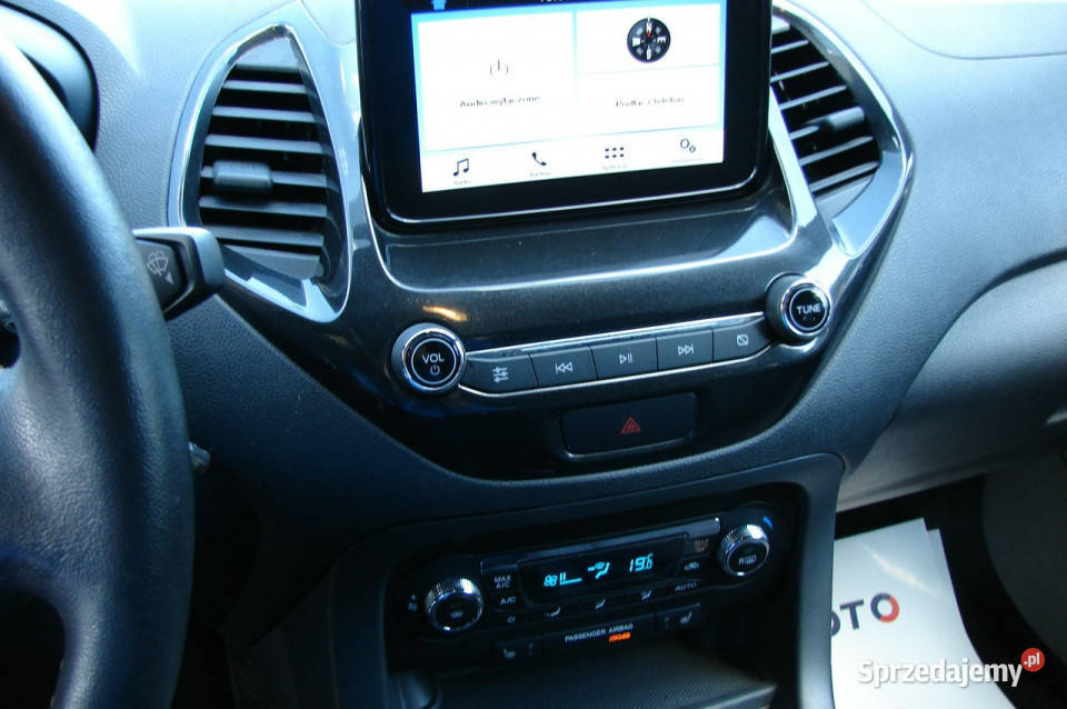 Ford Ka 1197 Benzyna 85 42 nowy wielofunkcyjna kierownica Piła sprzedam