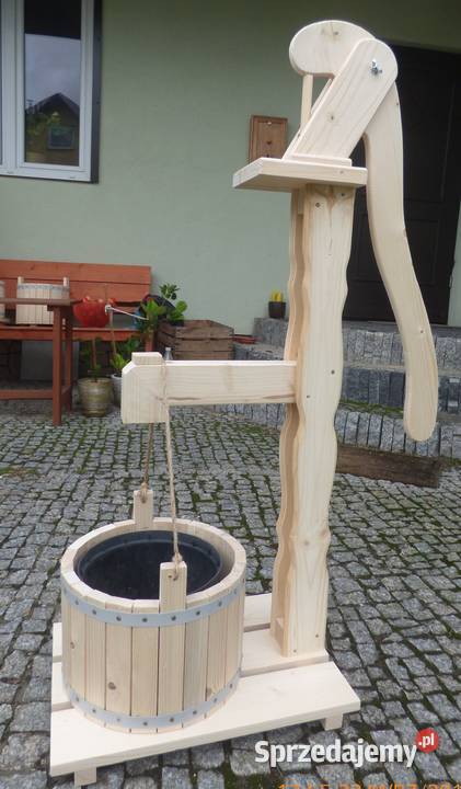 Studnia ozdoba do ogrodu donica na kwiaty Dekoracje ogrodowe podkarpackie Malawa