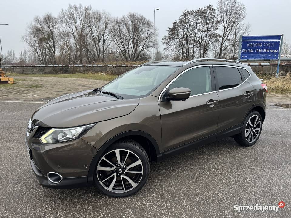 Nissan Qashqai 12 BENZYNA Klimatronik Nawigacja radio Konin sprzedam