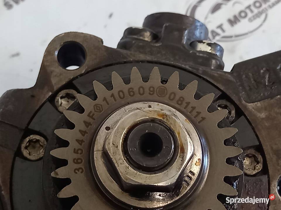 TRAFIC VIVARO 20 DCI M9R786 114 pompa wtryskowa sprzedam