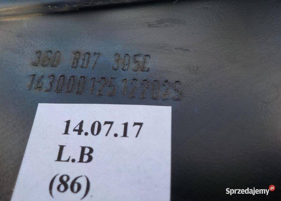 3C0807305C BELKA ZDERZAKA TYŁ VW PASSAT B8 SEDAN wielkopolskie Nowy Tomyśl