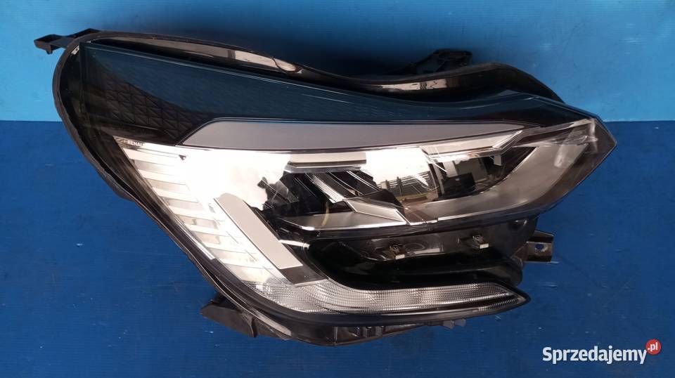 LAMPA PRAWY PRZÓD EUROPA FULL LED RENAULT CAPTUR sprzedam