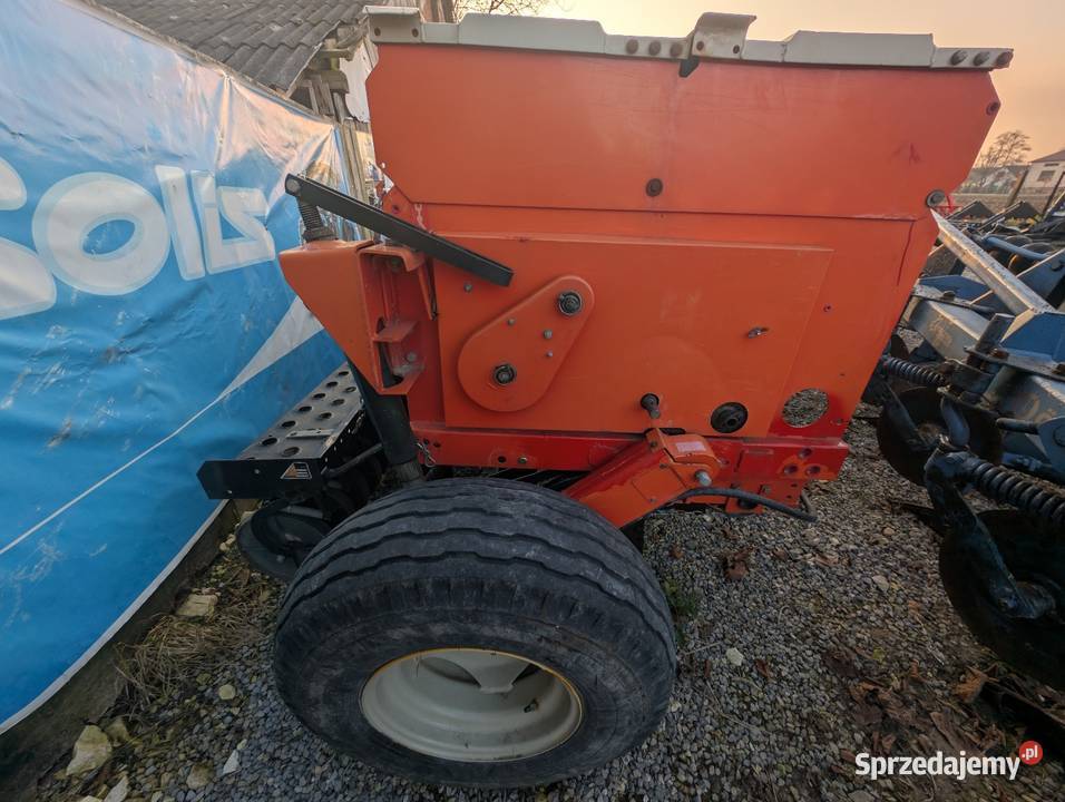 Siewnik zbożowy nawóz Tume KL 2500H amazone lubelskie