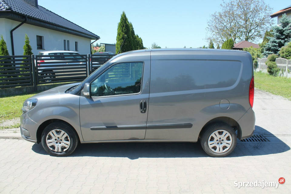 Fiat Doblo czarny Ostrów Wielkopolski